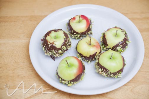 chocostachiodippedladyapples-web-12
