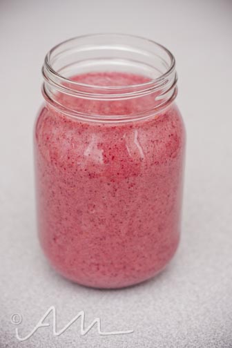 pineappleblueberrysmoothie-3