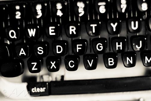 oldschooltypewriter-4